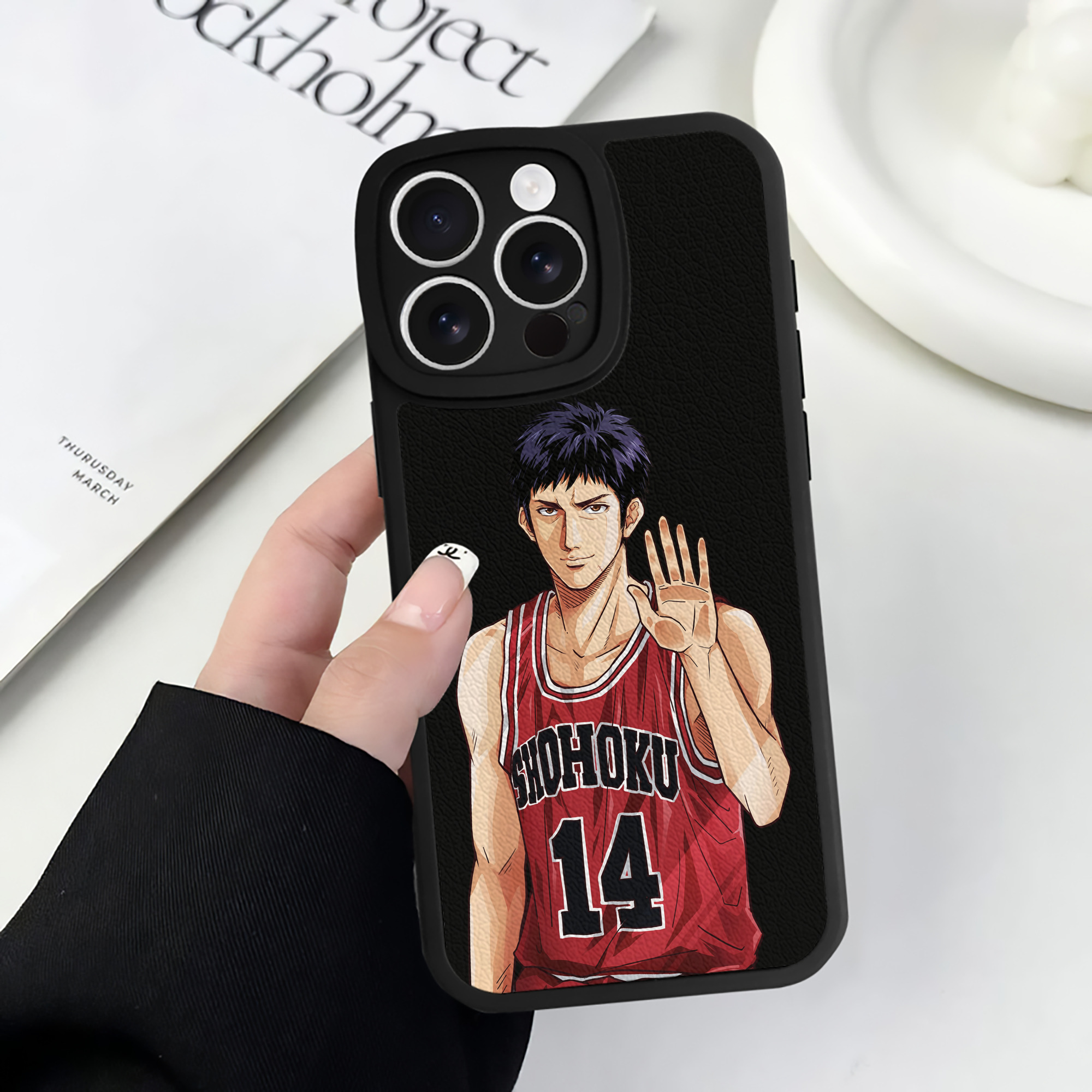（画像用） SLAM DUNK／スラムダンク 【iPhone 16シリーズ対応】シリコンスマホケース（レザー調） 材質：シリコン